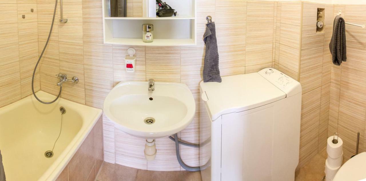 Minion & Snoopy Apartman Budapeste Exterior foto